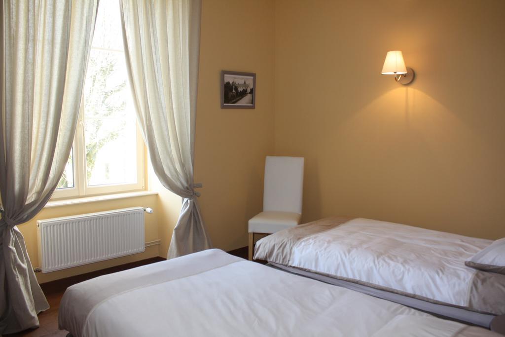 Chambres D'Hotes La Verrerie Du Gast Tanville Eksteriør bilde